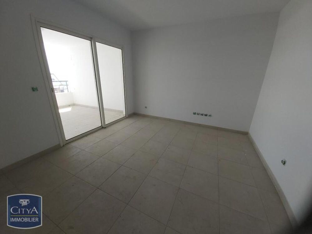 location Appartement - 2 pièce(s) - 50 m² Saint-Denis (97400)
