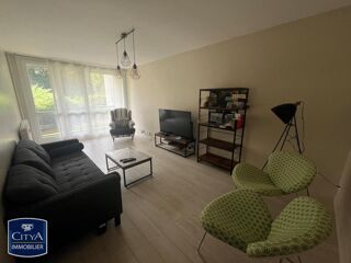  Appartement à louer 4 pièces 84 m²