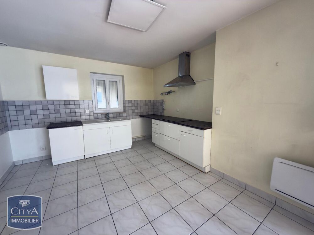 EXCLUSIVITÉ - APPARTEMENT 3 PIÈCES AVEC TERRASSE CENTRE ....