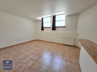  Appartement à louer 1 pièce 38 m²