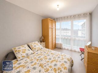  Appartement à louer 3 pièces 67 m²