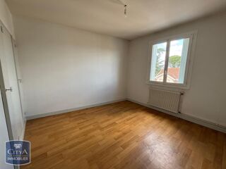  Appartement à louer 3 pièces 73 m²