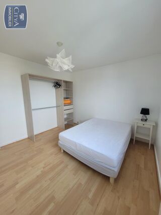  Appartement à louer 2 pièces 47 m²
