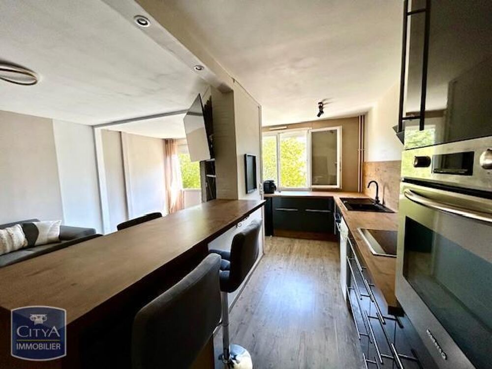À LOUER : Appartement rénové et meublé T3 à Beaune. Ce b....