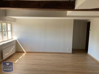  Appartement à louer 3 pièces 75 m²