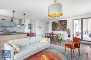  Appartement � louer 5 pi�ces 101 m�