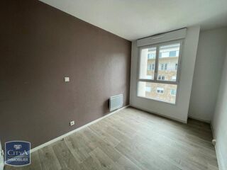  Appartement à louer 2 pièces 28 m²