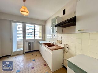  Appartement à louer 2 pièces 59 m²