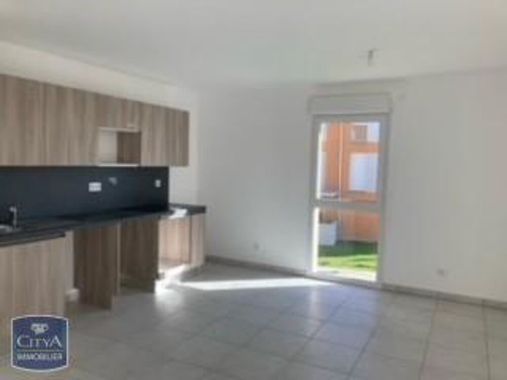 location Appartement - 4 pièce(s) - 77 m² Port-de-Bouc (13110)