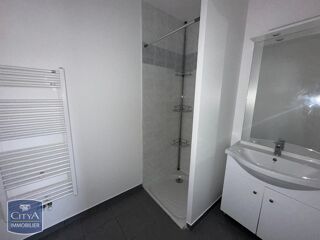  Appartement à louer 2 pièces 44 m²