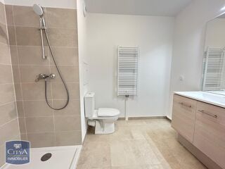  Appartement à louer 2 pièces 42 m²
