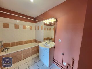  Appartement à louer 2 pièces 49 m²