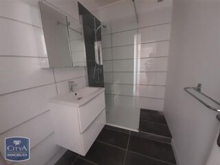  Appartement à louer 2 pièces 42 m²