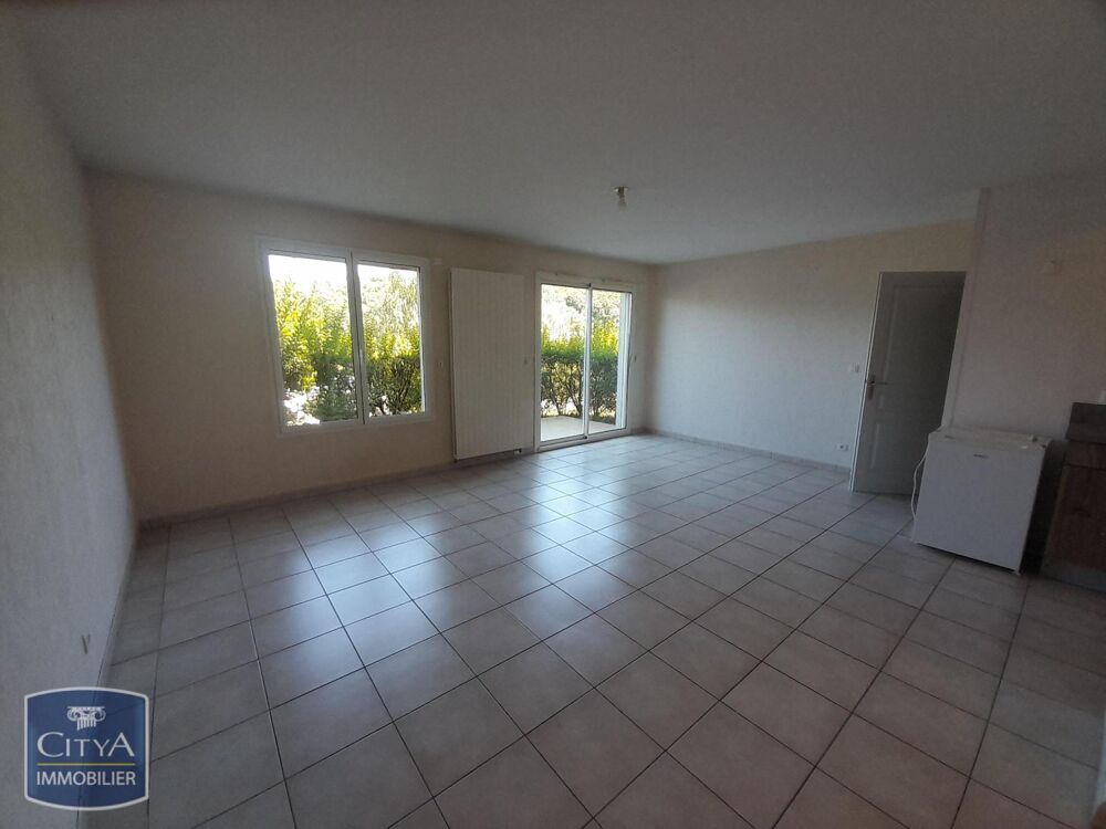 location Appartement - 2 pièce(s) - 51 m² Jacob-Bellecombette (73000)