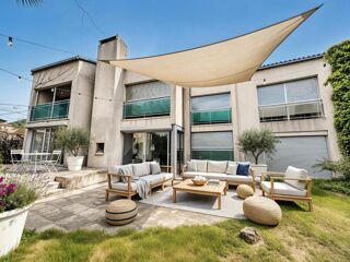  Villa � vendre 9 pi�ces 247 m�