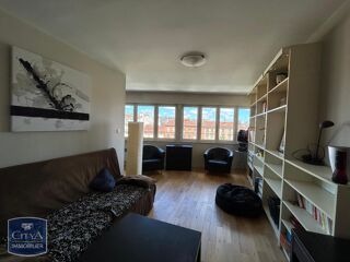  Appartement à louer 1 pièce 42 m²