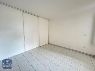  Appartement à louer 2 pièces 42 m²