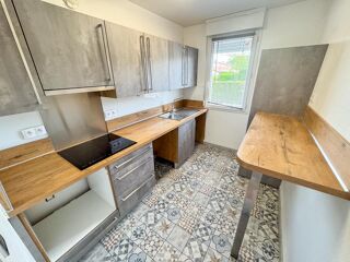  Appartement à louer 2 pièces 53 m²