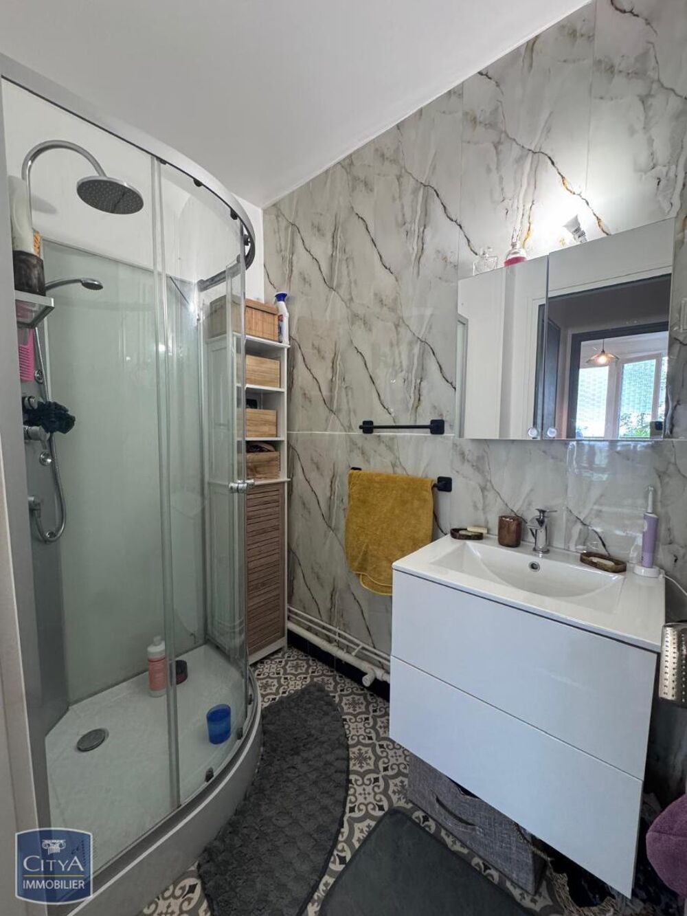 location Appartement - 3 pièce(s) - 61 m² Pont-de-Chéruy (38230)