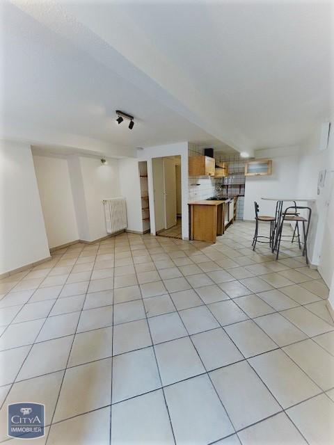   Location Appartement Appartement - 3 pi�ce(s) - 72 m�