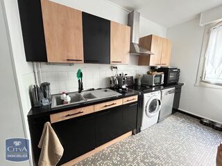  Appartement à louer 4 pièces 91 m²