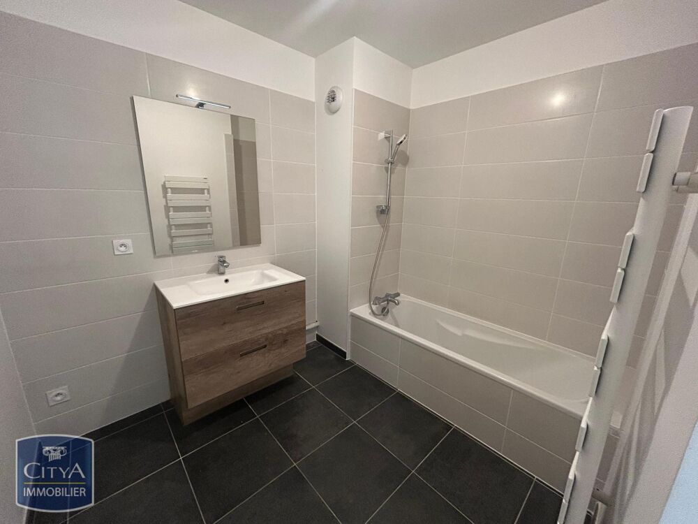 location Appartement - 2 pièce(s) - 41 m² Aix-les-Bains (73100)