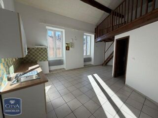 location Appartement - 2 pièce(s) - 51 m² Nîmes (30000)