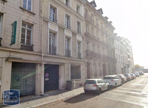  Parking / Garage � louer 