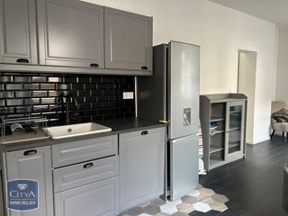  Appartement à louer 3 pièces 52 m²