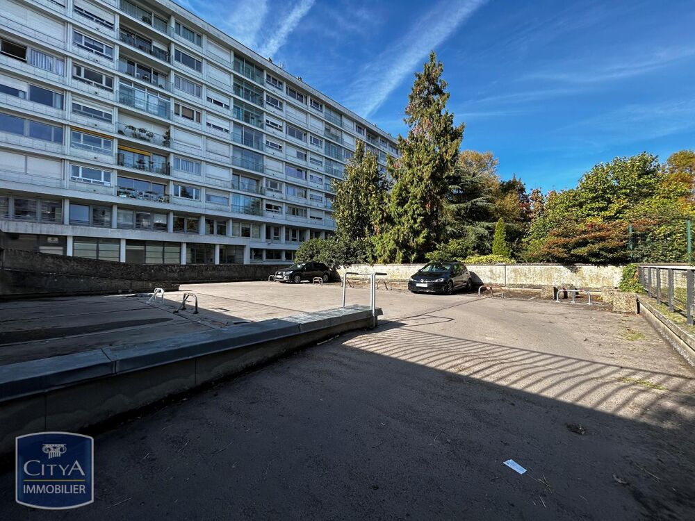 location Parking / Garage Angers (49100)