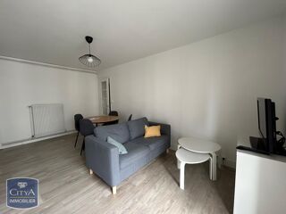  Appartement à louer 4 pièces 67 m²