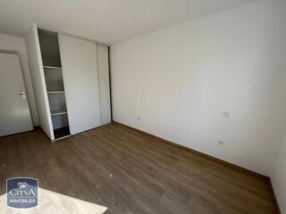  Villa à louer 4 pièces 93 m² Tournefeuille