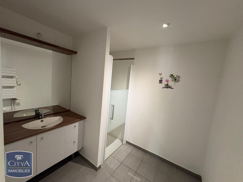 location Maison - 4 pièce(s) - 105 m² Soyaux (16800)