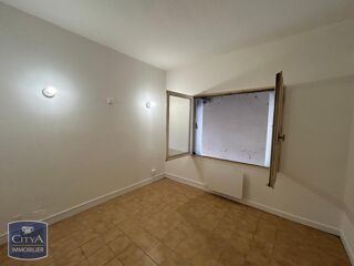  Appartement à louer 3 pièces 64 m²