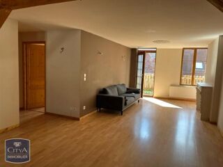  Appartement à louer 3 pièces 87 m²