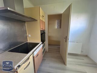  Appartement à louer 3 pièces 71 m²