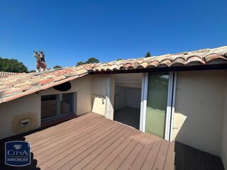  Appartement à louer 3 pièces 76 m²