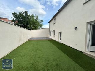 Maison à louer 4 pièces 121 m²