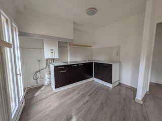  Appartement à louer 2 pièces 51 m²