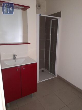 Appartement à louer 2 pièces 40 m²