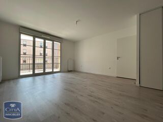  Appartement à louer 3 pièces 63 m²