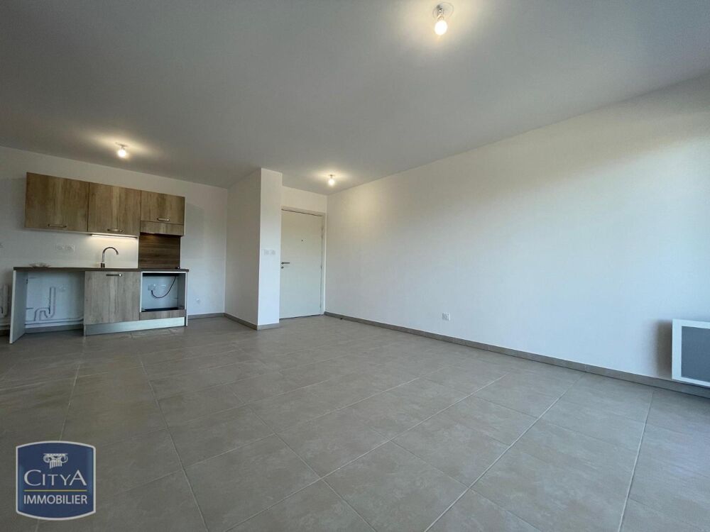 location Appartement - 2 pièce(s) - 45 m² Arles (13200)