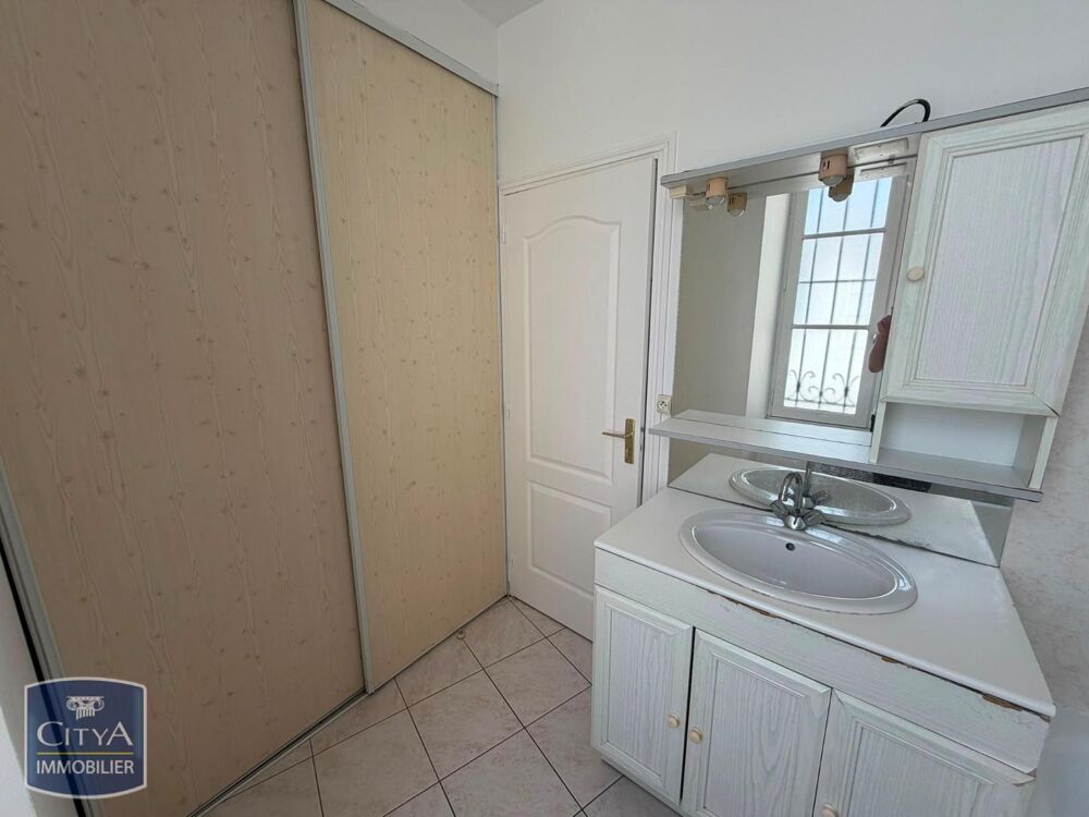 location Appartement - 2 pièce(s) - 57 m² Poitiers (86000)