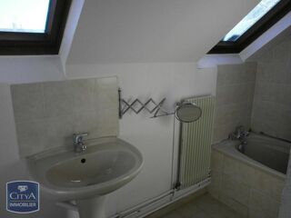  Appartement à louer 3 pièces 50 m²