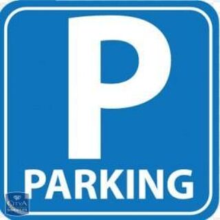  Parking / Garage à louer 