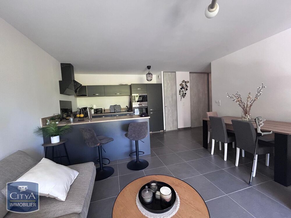 location Appartement - 3 pièce(s) - 70 m² Saint-Raphaël (83700)