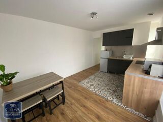  Appartement à louer 2 pièces 42 m²