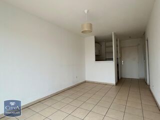  Appartement à louer 2 pièces 37 m²