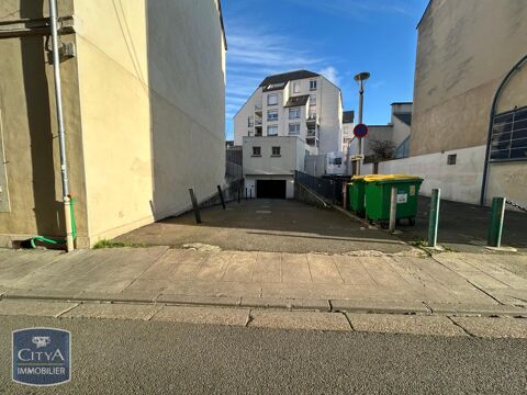  Parking / Garage � louer 