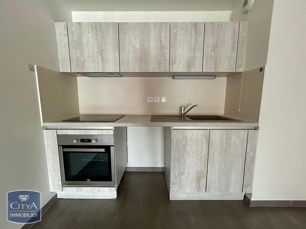 location Appartement - 2 pièce(s) - 56 m² Fleury-les-Aubrais (45400)
